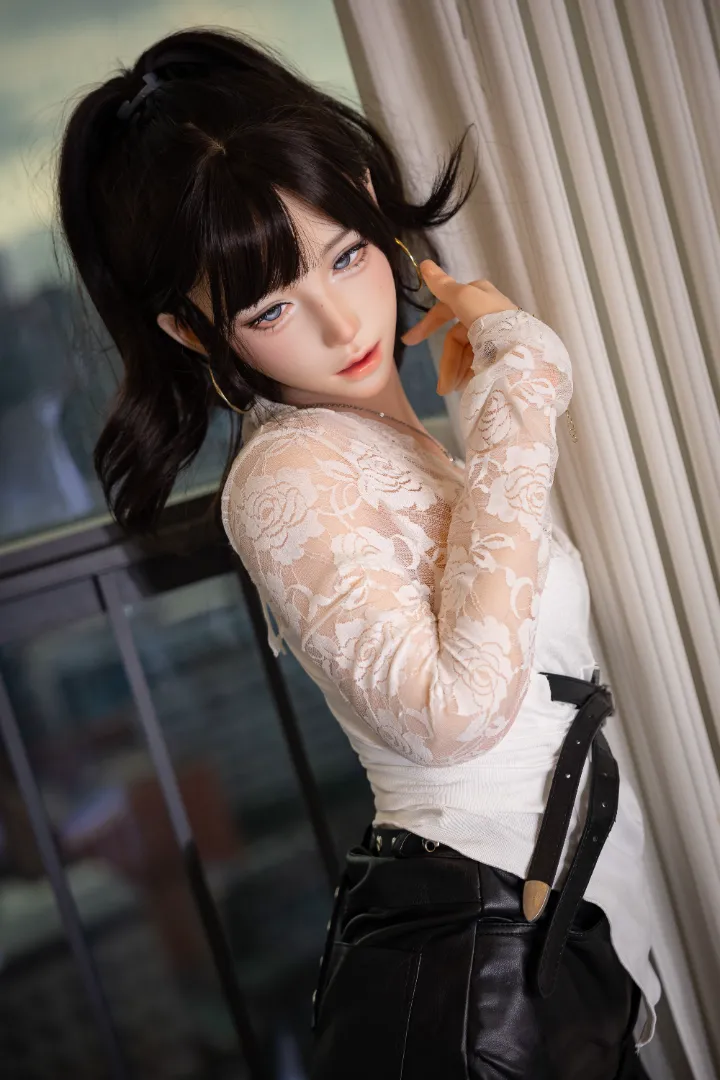 ตุ๊กตายางซิลิโคน Lina 152 ซม. สไตล์ 2.5D